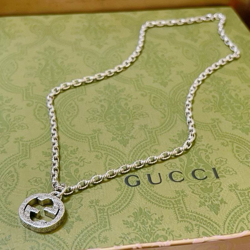 Gucci Necklace 09yxx105